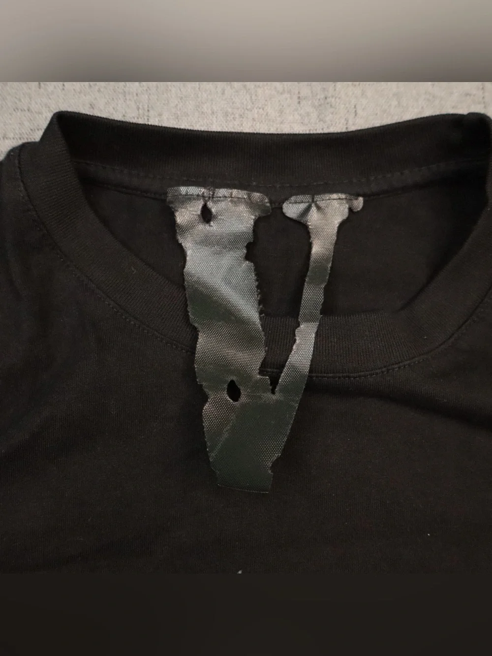 VLONE Liberty Black T-Shirt Medium Statue of Liberty Graphic Tee